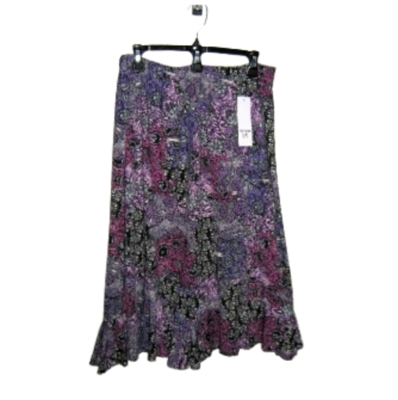 Southern Lady Dresses & Skirts - NWT Southern‎ Lady Floral Midi Skirt Women's Size XLP